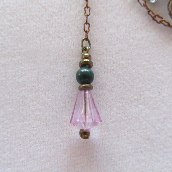 Vintage coppery metal chatelaine style brooch chains, butterflies & beads - Picture 7 of 8